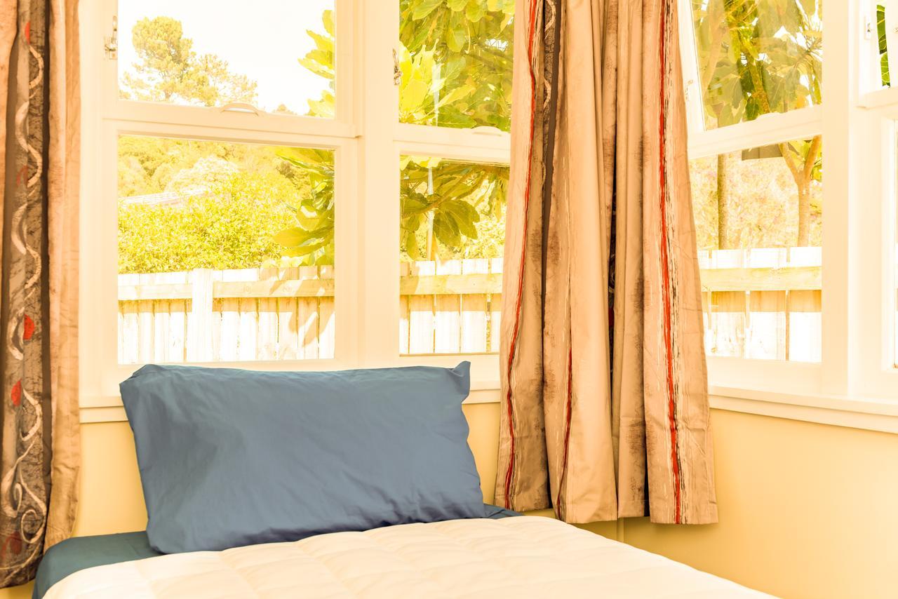 Waitangi Beach Bach 30B Экстерьер фото