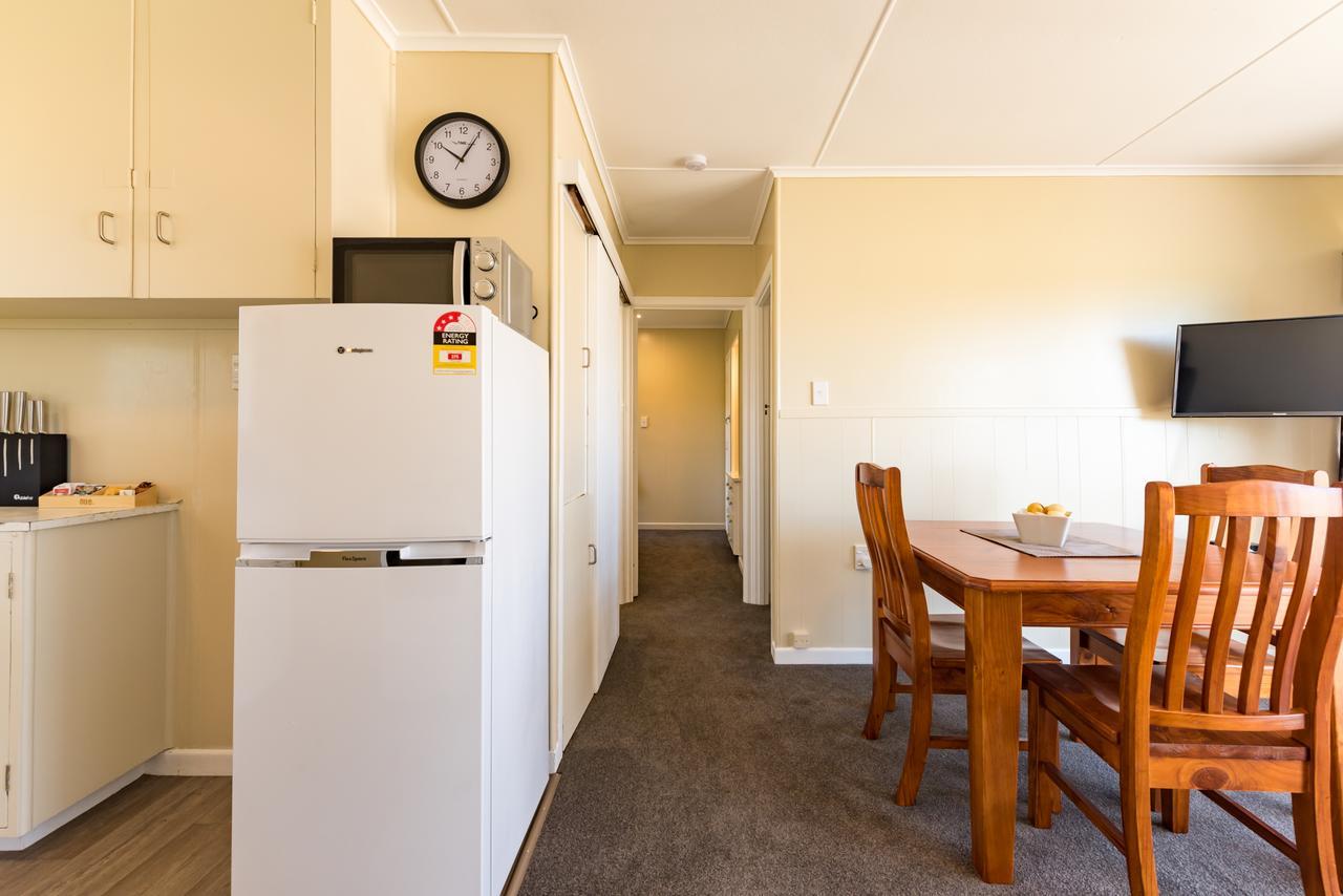 Waitangi Beach Bach 30B Экстерьер фото