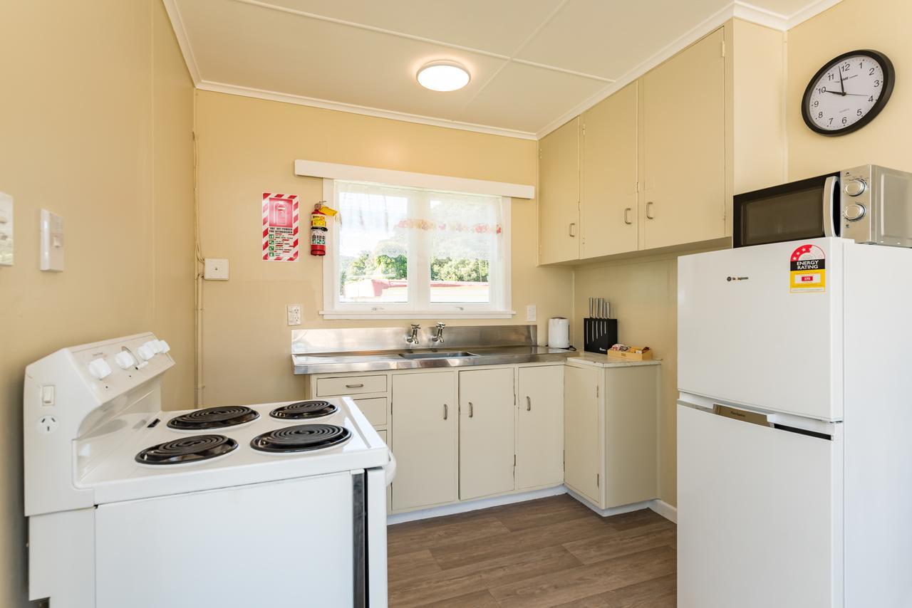 Waitangi Beach Bach 30B Экстерьер фото